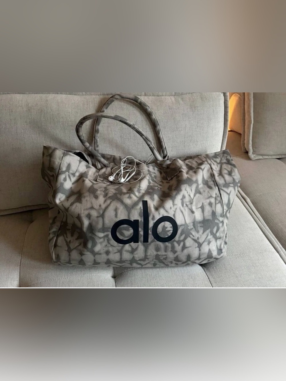 ALO Yoga Tie-Dye Gray & Beige Tote Bag